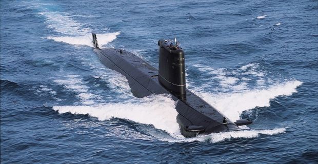 Pakistan Savunma Bakanlığının açtığı denizaltı modernizasyon ihalesini, denizaltıyı yapan Fransız