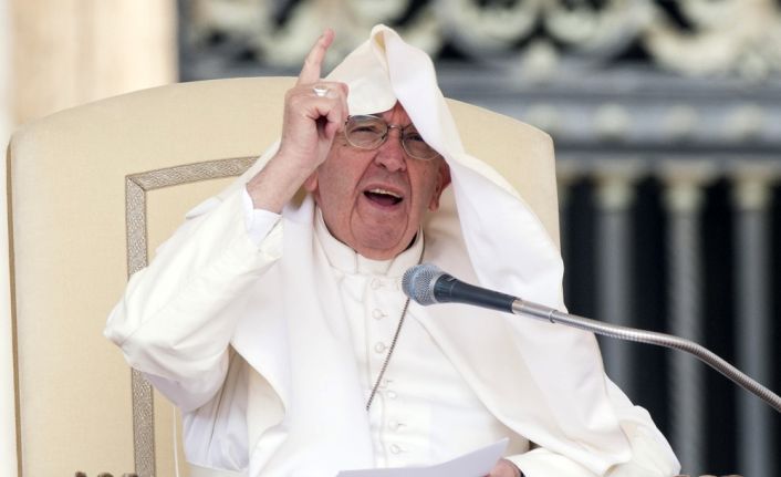 Katoliklerin ruhani lideri Papa Francis, İsrail askerlerinin 15 Filistinliyi katlettiği