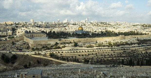 Papa Franciscus, "Hristiyan, Yahudi ve Müslümanların kutsal şehri Kudüs'ün statüsü
