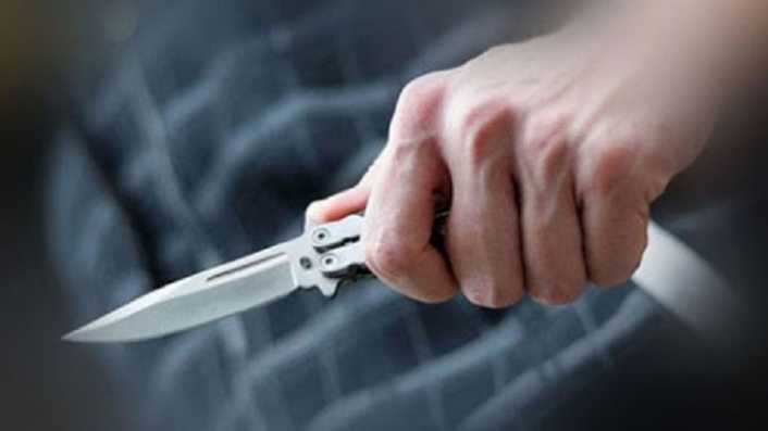 Erzincan'da araç park etme nedeniyle çıkan kavgada 1 kişi bıçakla