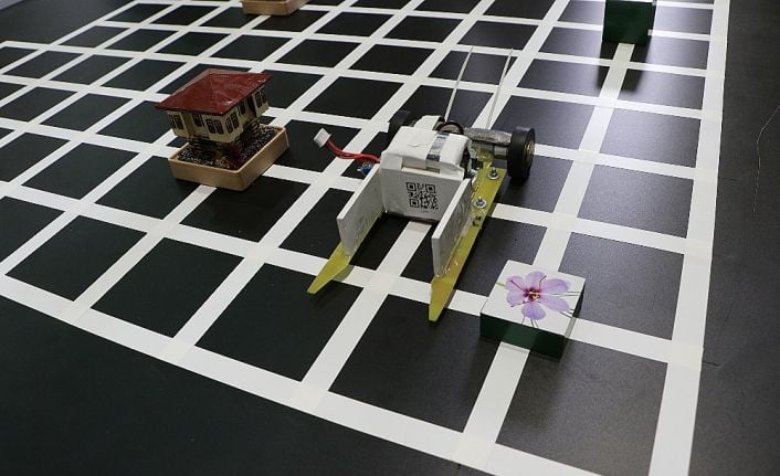 Karabük Üniversitesi Robot Teknolojileri Uygulama ve Araştırma Merkezi tarafından düzenlenen