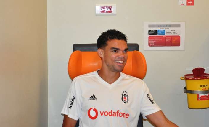 Beşiktaş’ın Portekizli savunmacısı Pepe’nin Wolverhampton’a transfer edileceği iddia edilirken, Beşiktaş’a