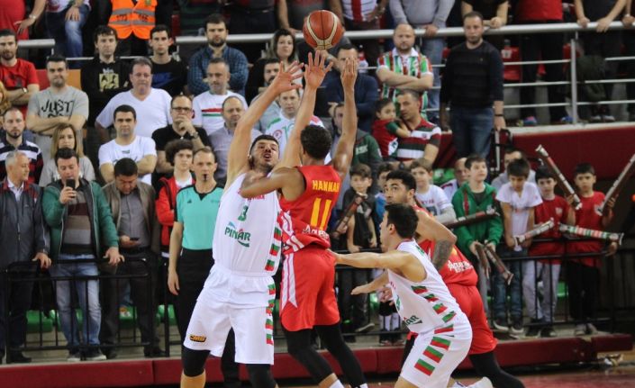 FIBA Şampiyonlar Ligi çeyrek final ilk maçında İspanyol ekibi UCAM