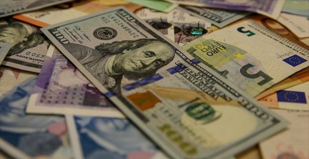 Avro Bölgesi'nde, 1,21 seviyelerini zorlayan avro/dolar paritesi, 4 Ocak'ta 1,2089'a