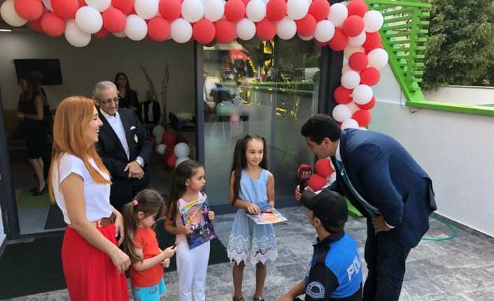 İstanbul Emniyet Müdürlüğü’ne bağlı Toplum Destekli Polislik Şube Müdürlüğü Polisleri,