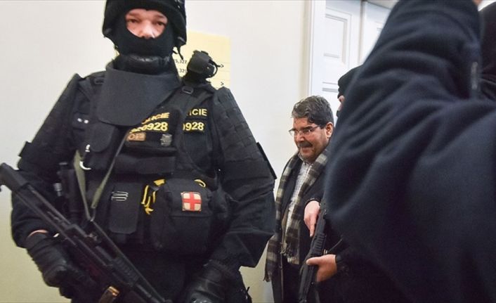 Prag savcılığı, Salih Müslüm'ün Türkiye’ye iadesine ilişkin süreci durdurarak, dosyanın
