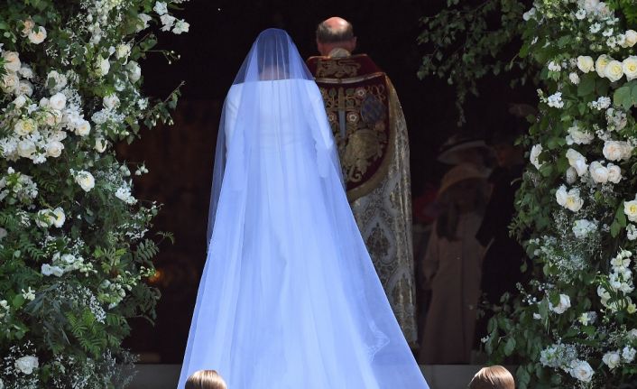 İngiltere’de merakla beklenen düğünde Prens Harry ve Amerikalı aktris Meghan