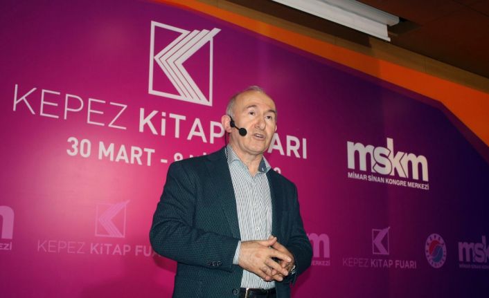Marmara Üniversitesi Fen Edebiyat Fakültesi Tarih Bölümü Öğretim Üyesi Prof.