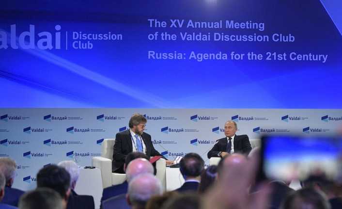 Rusya Devlet Başkanı Vladimir Putin, terör örgütü DEAŞ’ın elinde 700
