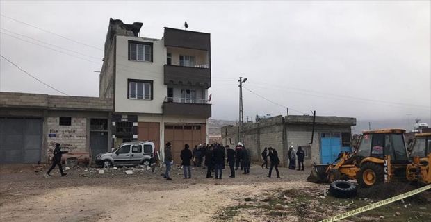 Terör örgütü PYD/PKK mensuplarının işgal ettiği Afrin'den, Kilis ve Reyhanlı'ya