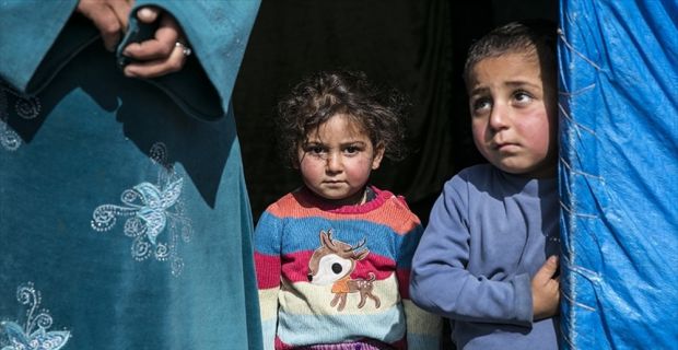 Afrin'in batısındaki Cinderes beldesinden 60 kişilik 8 aile, terör örgütü