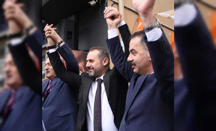 AK Parti Erzincan Milletvekilleri Süleyman Karaman ve Burhan Çakır ile