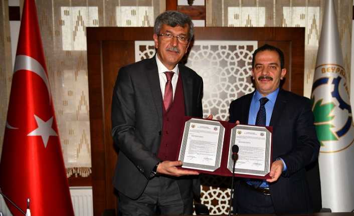 Refahiye Belediyesi Beypazarı Belediyesi ile arasında kardeş Belediye protokolü imzaladı.