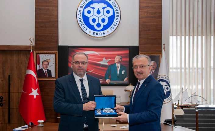 Erzincan Binali Yıldırım Üniversitesi Rektörü Prof. Dr. Akın Levent’i ziyaret