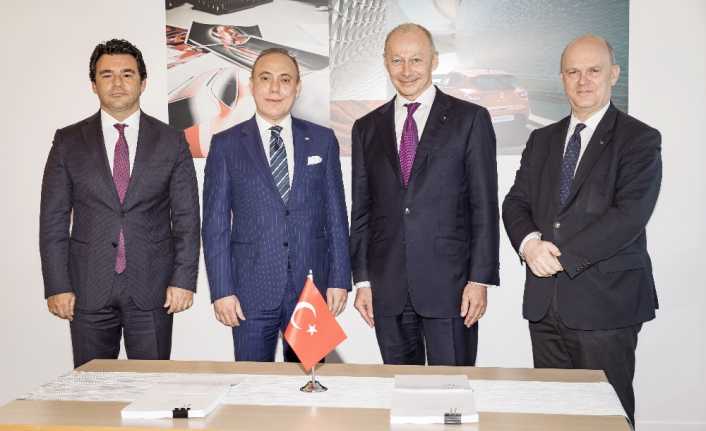 Yaklaşık 50 yıldır Türkiye’de OYAK ile ortaklığını sürdüren Renault Grubu,