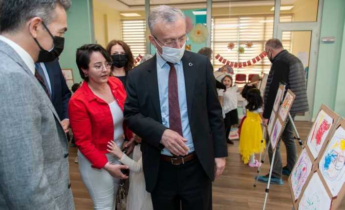 Resim İş Eğitimi Anabilim Dalından Resimleriyle Geleceğimiz-2 Sergisi