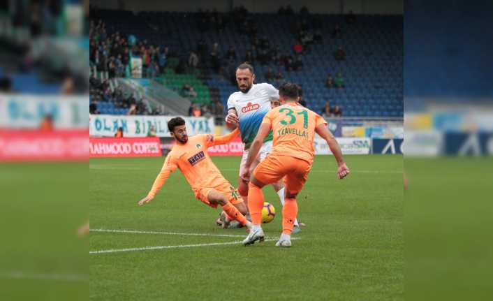 Spor Toto Süper Lig’in 16. haftasında Çaykur Rizespor sahasında karşılaştığı