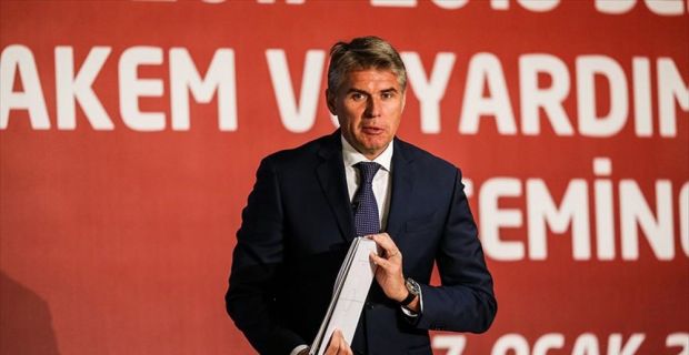 Türkiye Futbol Federasyonu (TFF) Merkez Hakem Kurulu (MHK) Danışmanı Roberto