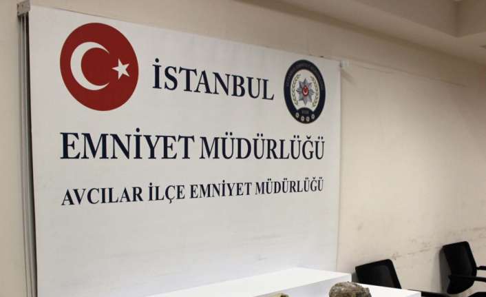 İstanbul Avcılar İlçe Emniyet Müdürlüğü ekiplerinin düzenlediği tarihi eser operasyonunda