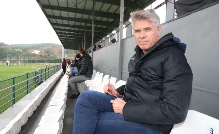 UEFA Hakem Kurulu Başkanı Roberto Rosetti, Türkiye’de VAR sisteminin çok