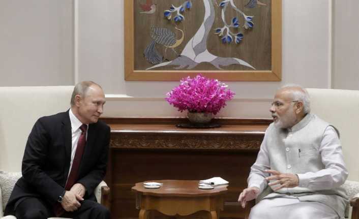 Hindistan’a resmi ziyaret düzenleyen Rusya Devlet Başkanı Vladimir Putin, başkent
