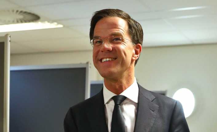 Hollanda Başbakanı Mark Rutte, “Burka yasağı er ya da geç
