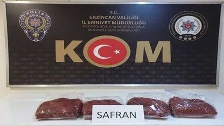 4 poşet içerisinde toplam 1,8 kilogram ağırlığında safran ele geçirildi