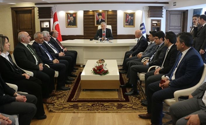 Sağlık Bakanı Demircan, "Sağlıkçılarımız, Türkiye'yi tehdit eden terör belasına karşı,