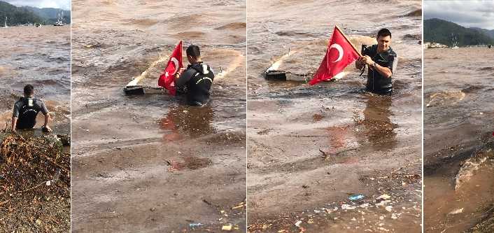 Sahil Güvenlik ekipleri, olumsuz hava koşulları nedeniyle Marmaris’te batan bir