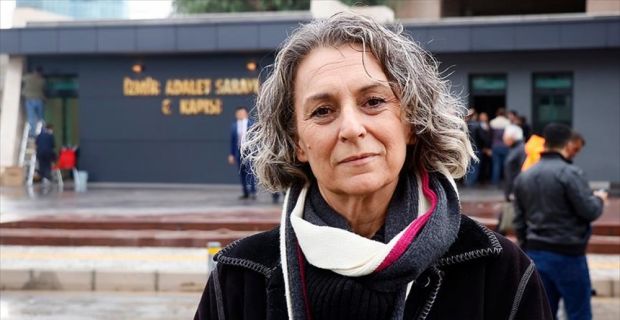 İzmir Adliyesine geçen yıl düzenlenen terör saldırısının tanıkları, yaşadıklarını ve