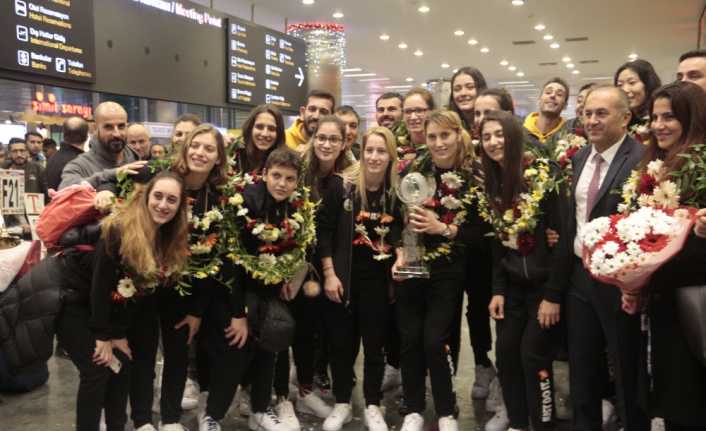 Çin’de düzenlenen FIVB Kadınlar Dünya Kulüpler Voleybol Şampiyonası’nda Brezilya temsilcisi