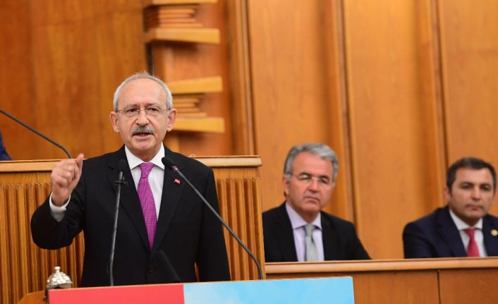 CHP Genel Başkanı Kemal Kılıçdaroğlu, bugünün Dünya Tiyatro Günü olduğunu