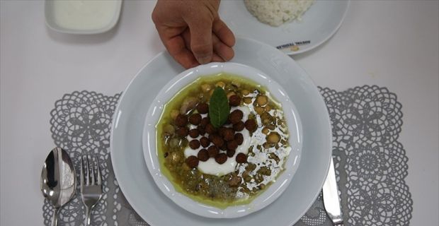 Türkiye'nin önemli gastronomi kentlerinden Şanlıurfa'da, kış aylarının vazgeçilmez yemeği olan