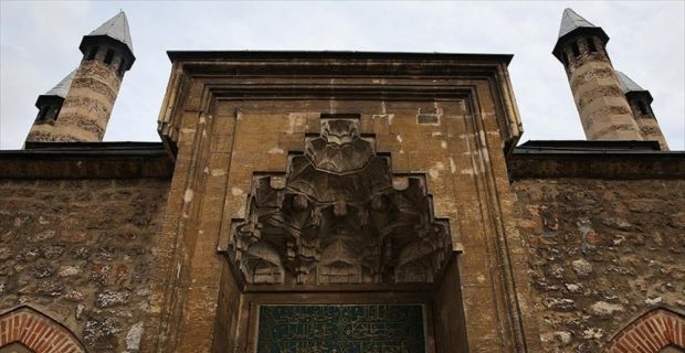 Bosna Hersek'in başkenti Saraybosna'daki 481 yıllık tarihi Gazi Hüsrev Bey