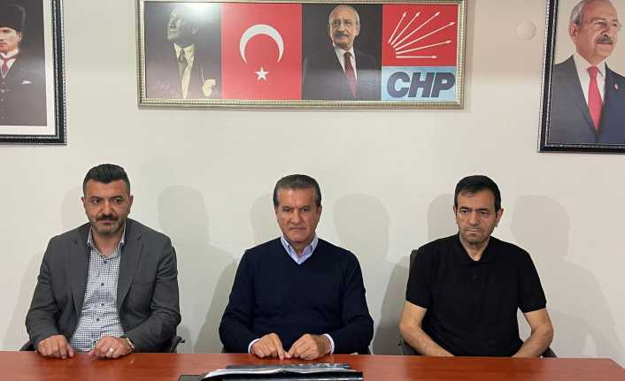 CHP Erzincan Milletvekili Mustafa Sarıgül, CHP Erzincan il Başkanlığında bir