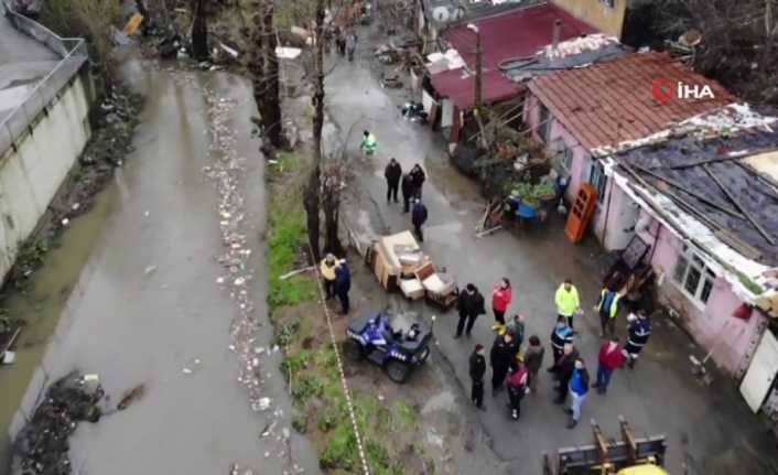 Sarıyer Ayazağa’da yaşanan sel felaketinden geriye kalanlar havadan görüntülendi. Sel