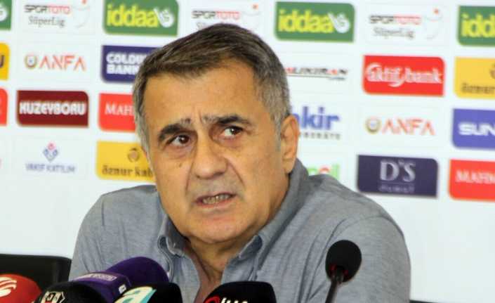 Beşiktaş Teknik Direktörü Şenol Güneş, deplasmanda oynayacakları Norveç ekibi Sarpsborg
