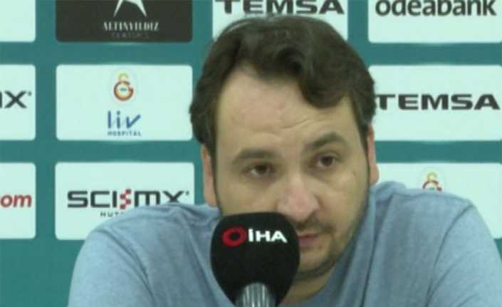 Pınar Karşıyaka Başantrenörü Özhan Çıvgın, Galatasaray karşısında savunmada istenen performansı