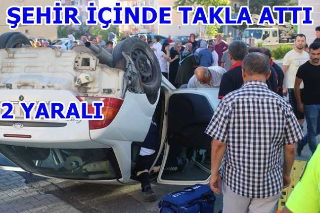 Erzincan’da iki otomobilin çarpışarak  takla atıp ters dönmesi sonucu