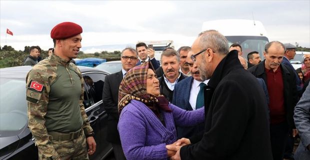 Aralarında Ömer Halisdemir ve Eren Bülbül'ün de yakınlarının olduğu bir