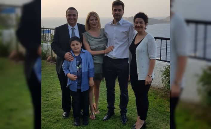 Ünlü sunucu ve oyuncu Seray Sever sevgilisi Eray Sünbül ile