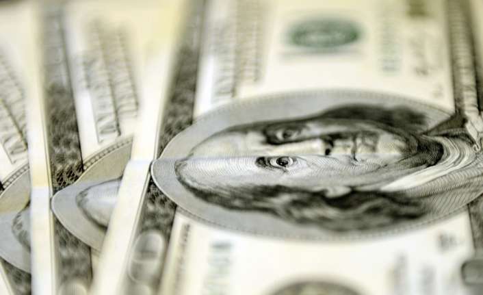 Serbest piyasada dolar 5,3830 liradan, euro ise 6,1120 liradan güne