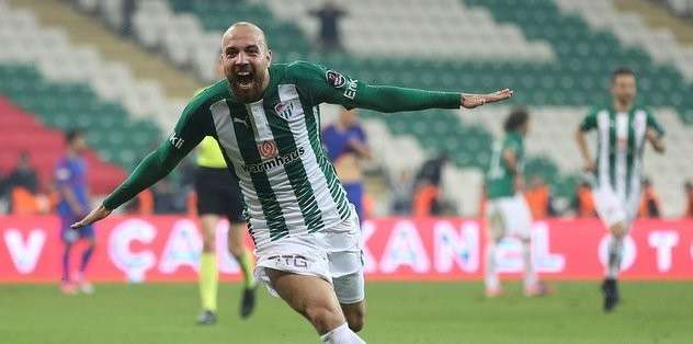 Bursaspor ile yolları ayrılan Sercan Yıldırım’ın Yeni Malatyaspor ile el
