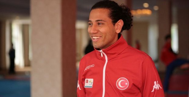 Olimpiyat, dünya ve Avrupa şampiyonu milli tekvandocu Servet Tazegül, yeniden