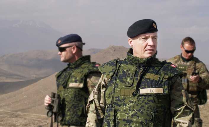 Danimarka Savunma Bakanlığı, Genelkurmay Başkanı Hans-Christian Mathiesen hakkında yakınlarına ayrıcalık