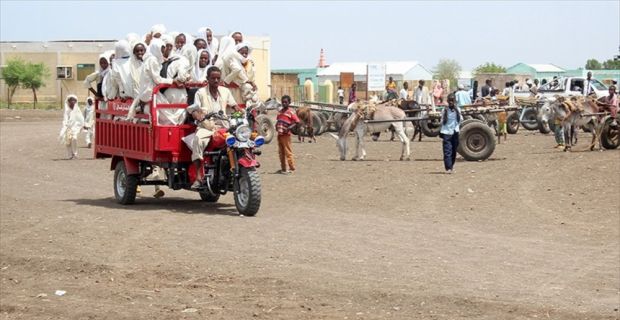 Sudan, son 50 yıl boyunca siyasi kargaşa, savaş, etnik baskı