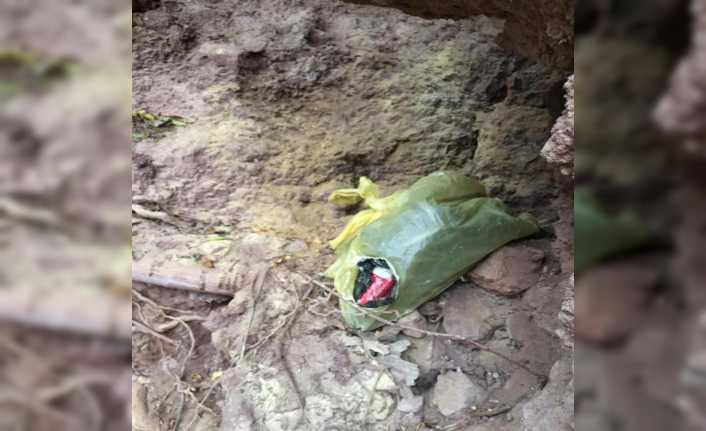 Siirt’te terör örgütü PKK’ya yönelik düzenlenen operasyonda 3 kilogram patlayıcı