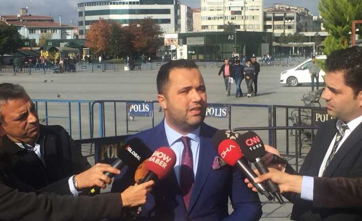 Şarkıcı Sıla Gençoğlu’nun avukatı Rezan Epözdemir, "Hastanedeki sağlık raporuna göre,