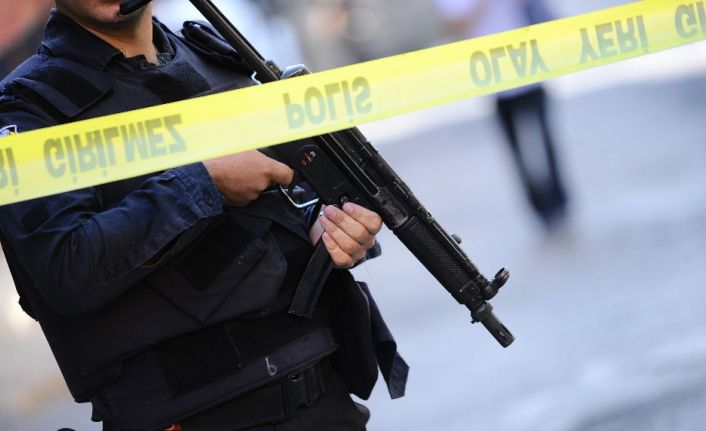 Ordu’nun Ünye ilçesinde 11 yaşındaki bir çocuk, tüfekle kazara ablasını