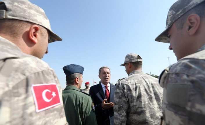 Milli Savunma Bakanı Hulusi Akar, "Şimdi önümüzde Münbiç ve Fırat’ın